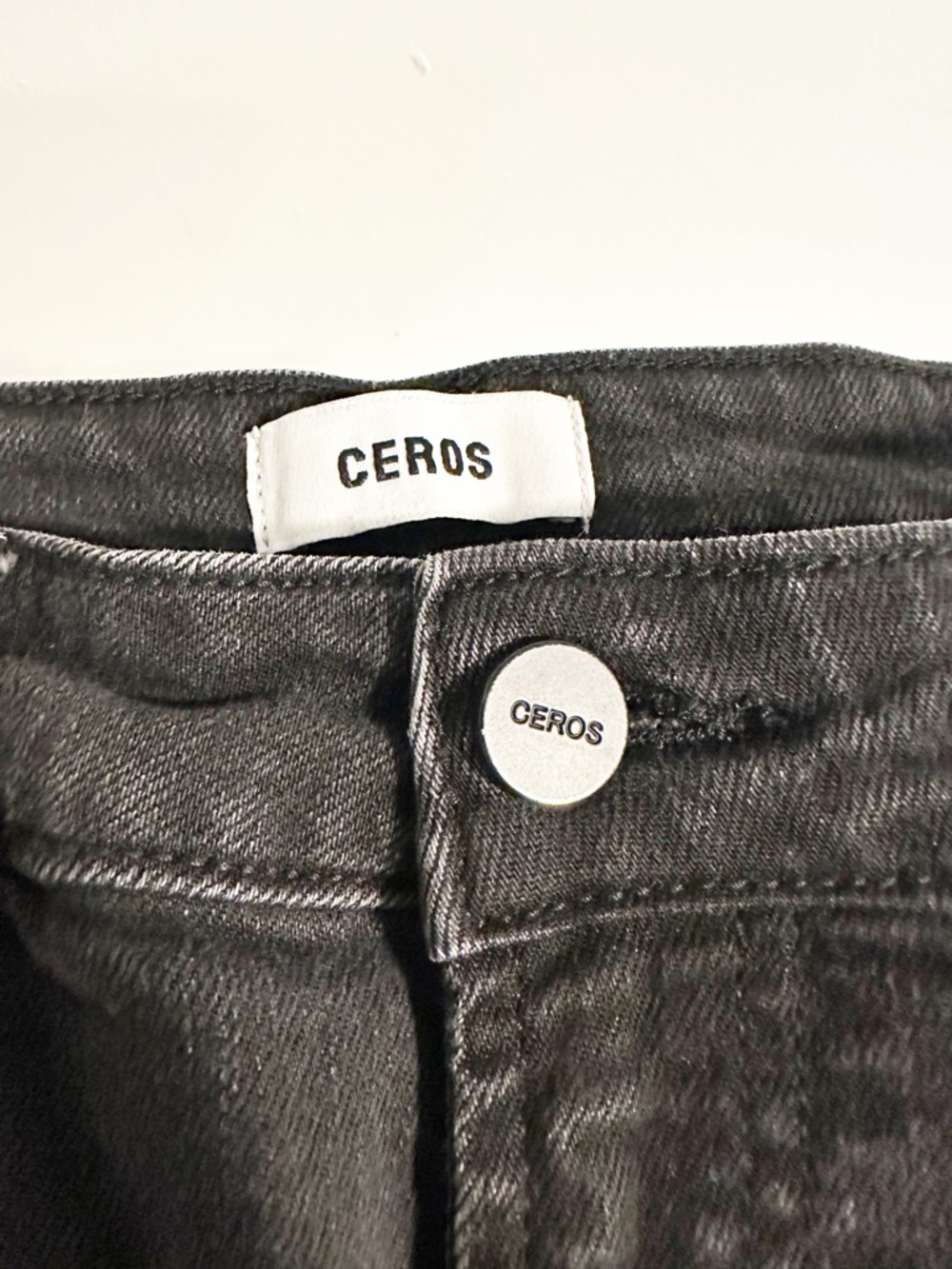 CEROS Black Distressed Skinny Jeans Size 28 Frayed Hem Ripped - Picture 4 of 7